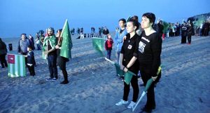 21 Mayıs’ta yine denize çiçekler atıldı; İstanbul’da, Samsun’da, Yalova’da Kafkasyalıların