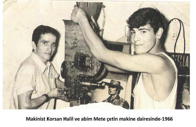hollandalı erkeklerle tanışma kahve içen kadın resmi
