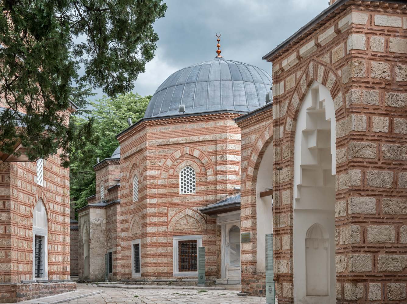 Dededen Toruna Bursa Muradiye