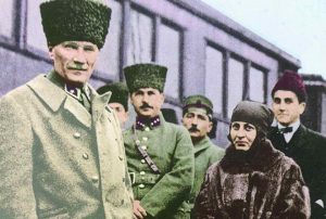 Halide Edip’in romanı… Mustafa Kemal Paşa ve “Vurun Kahpeye”
