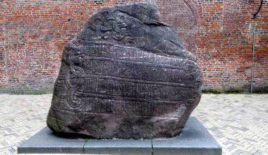 Nyenrode-Utrecht ve Runik Yazı