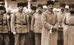 Bulgar gazetecinin gözüyle Mustafa Kemal ve Enver Paşa