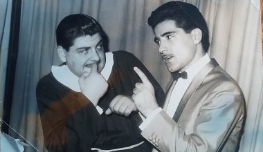 Sahnelerden Lunapark’a bir sanatçı: Metin Balarısı ve “Açık Bırak Pencereyi” Sahnelerden Lunapark’a bir sanatçı: Metin Balarısı ve “Açık Bırak Pencereyi”
