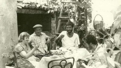 Adaya ilk 1977 yılında gidiyorum, adı ‘Gökçeada’ olarak değiştirilmiş ama